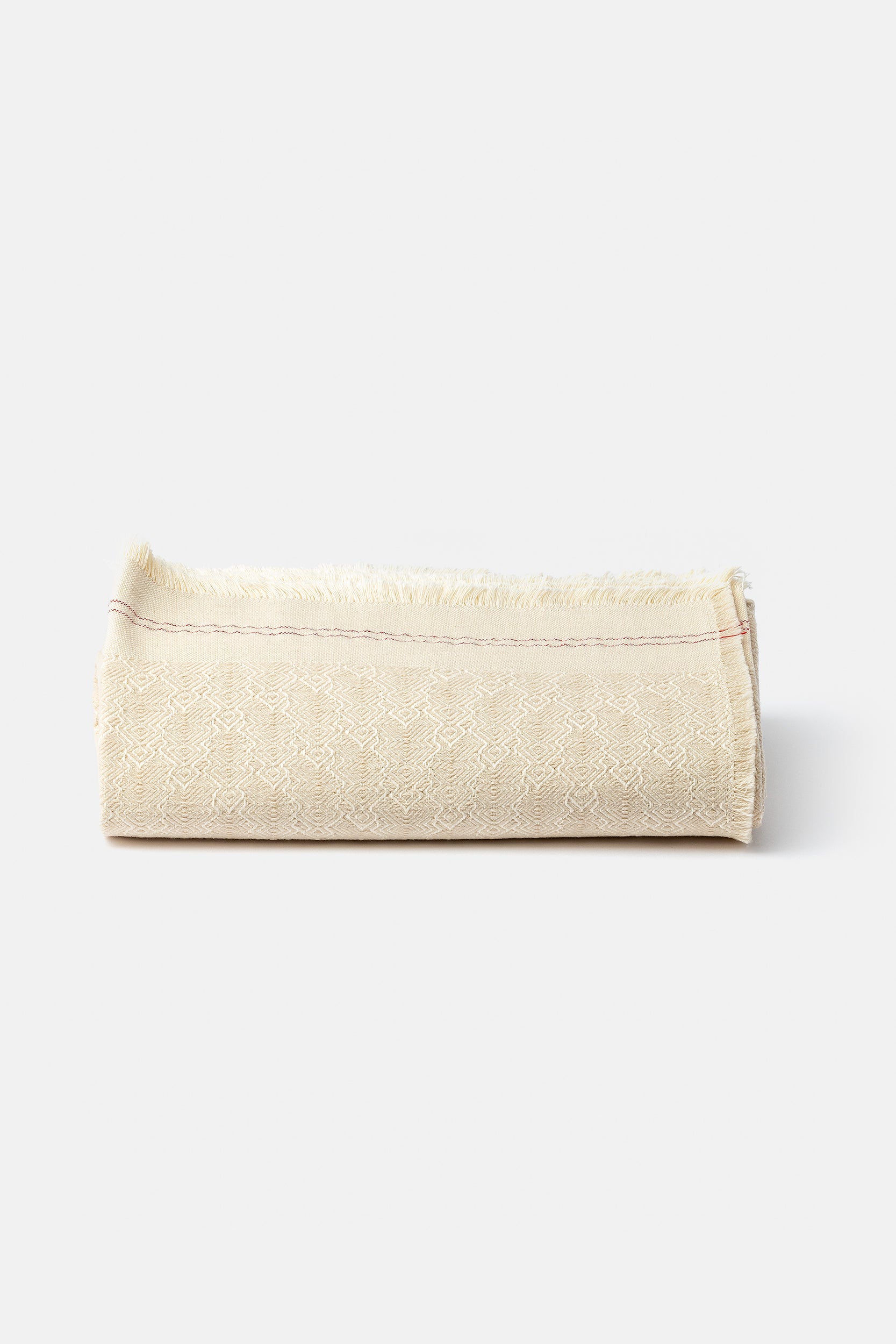 "F28" throw in Sand / Red stripe